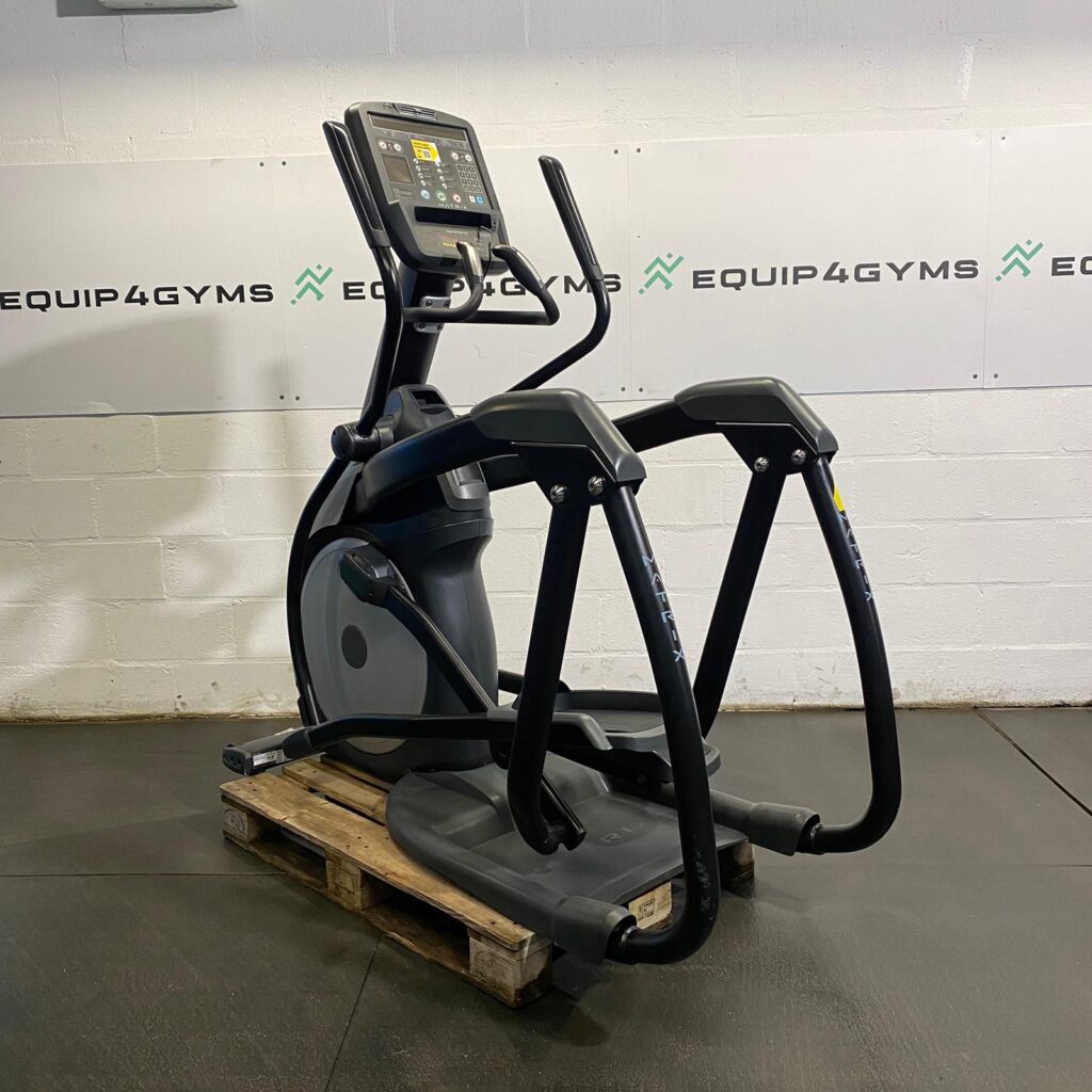 Matrix E5x Suspension Elliptical Equip4gyms