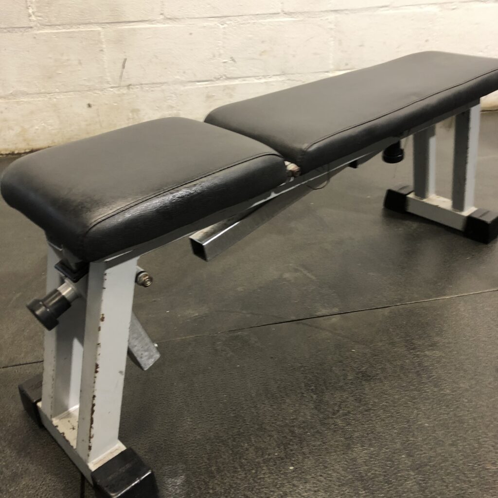 Technogym Adjustable Bench | Equip4Gyms