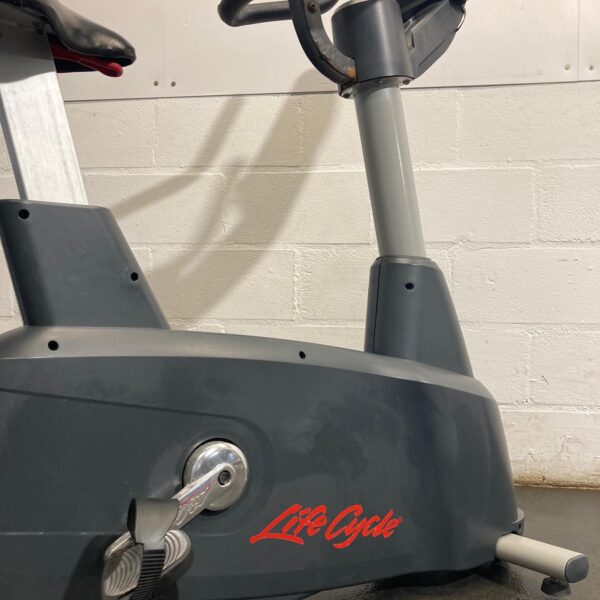 Life Fitness Activate Series Upright Bike - Image 5