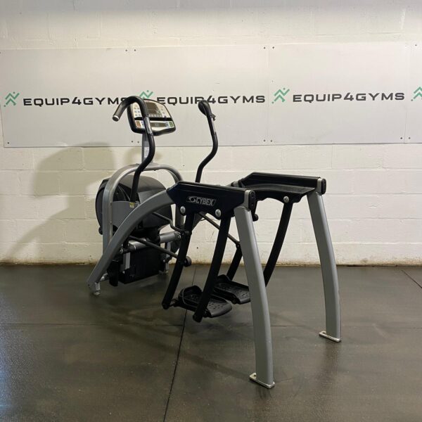 Cybex 630A Arc Trainer