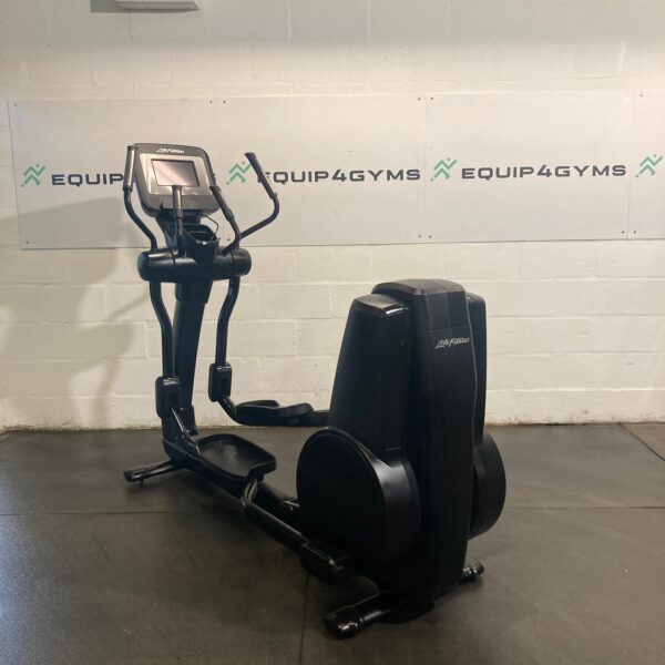 Life Fitness 95x Elevation Series SI Crosstrainer