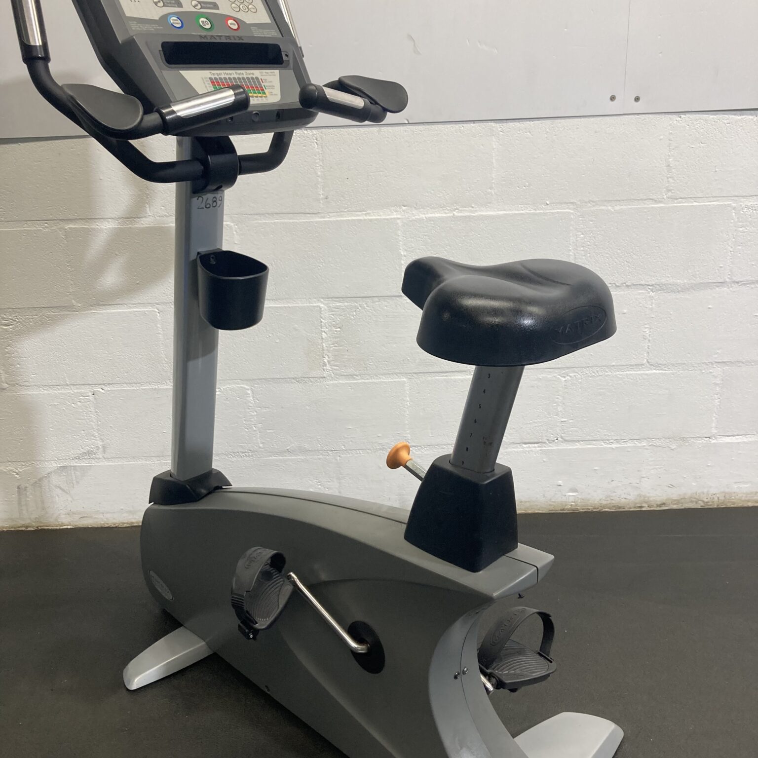 Matrix U5x Upright Bike | Equip4Gyms