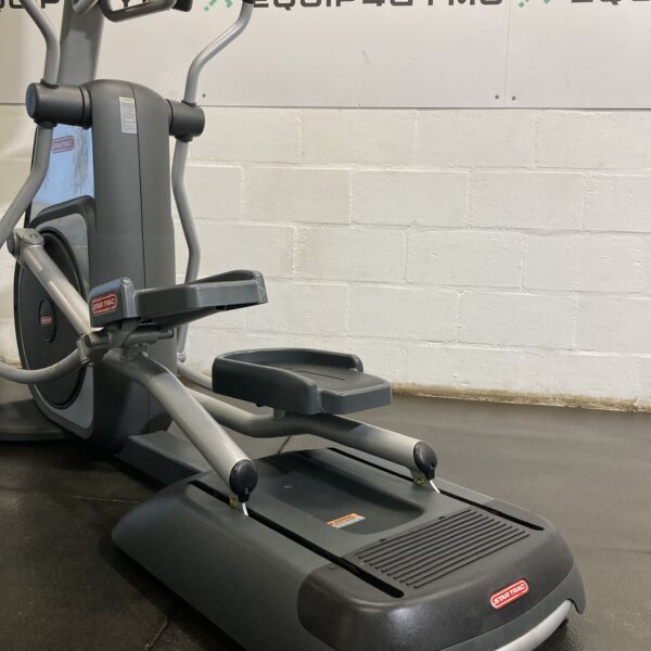 Star Trac 8CT 8 Series Commercial Cross Trainer Rental - Image 2