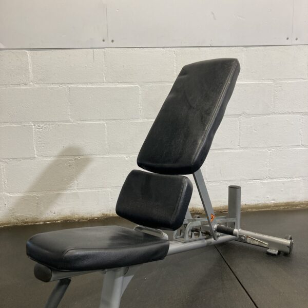 Life Fitness Optima Series Adjustable Bench - Image 2