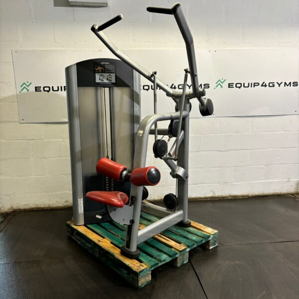 Life Fitness Signature Series Pulldown