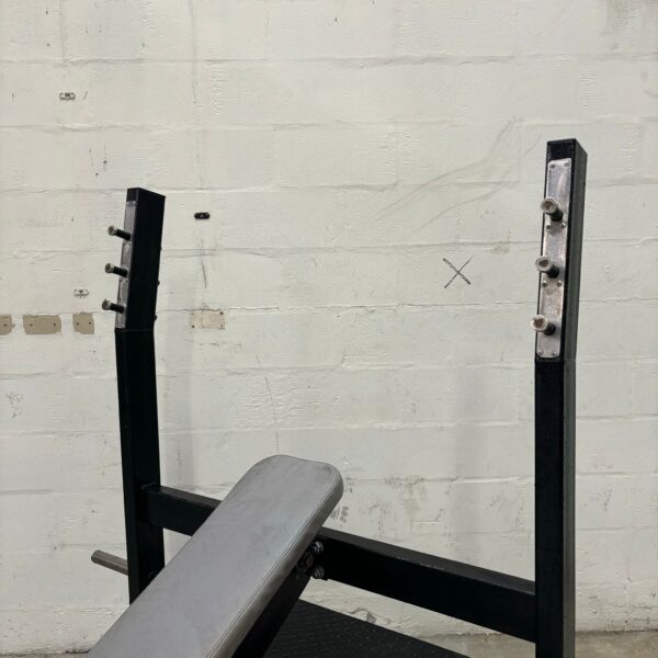 Heavy Duty Commercial Incline Bench - Image 3